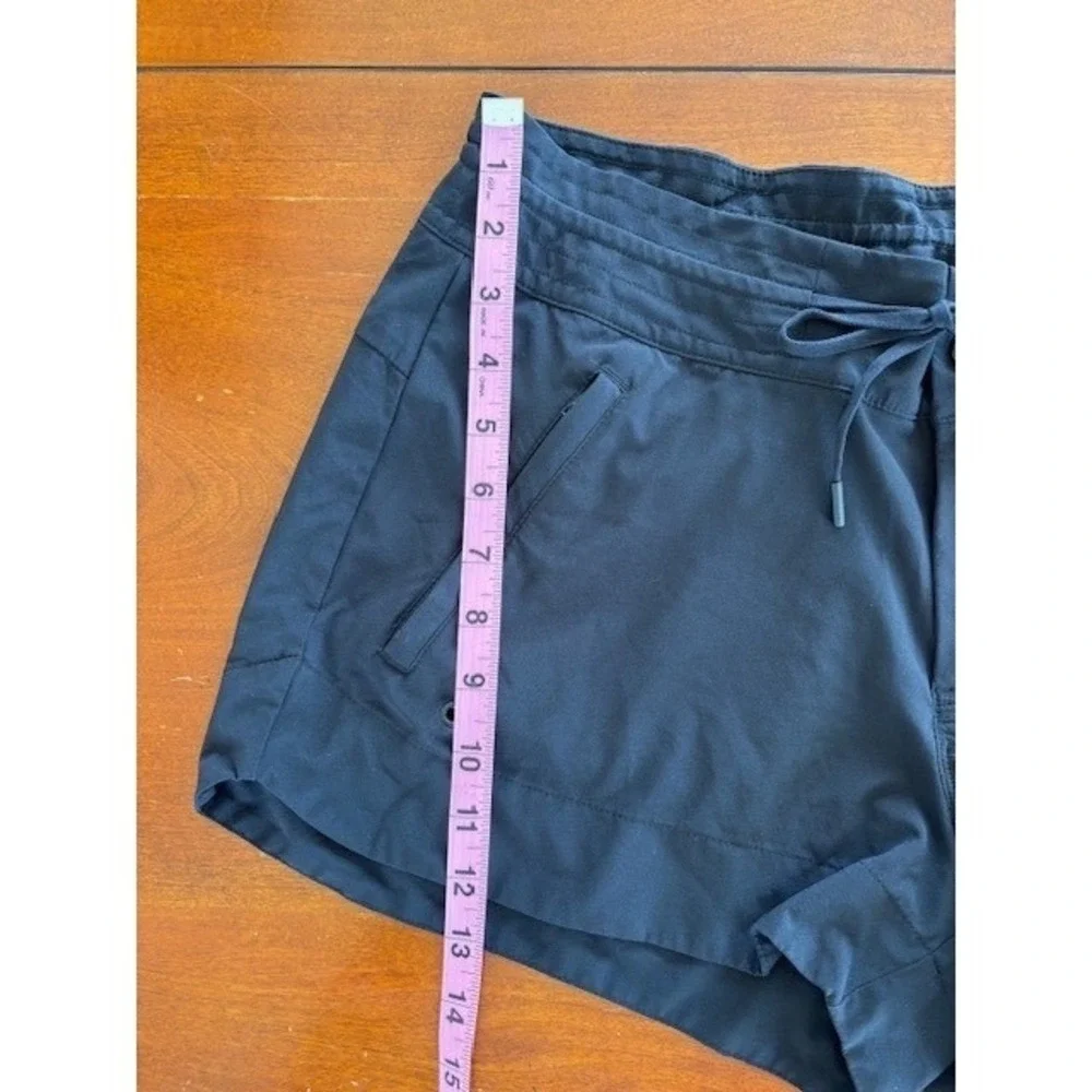 Athleta trekkie north